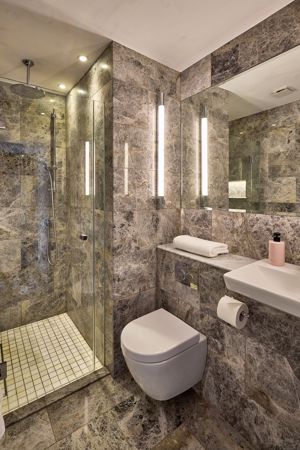 Photo 32- click for photo gallery